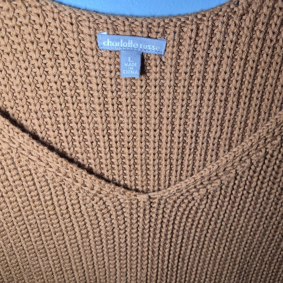 Charlotte Russe Orange Knit Fringe Crop Top - Picture 2 of 3